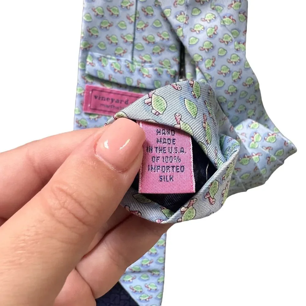 VINEYARD VINES‎ Turtle Print Silk Tie Light Blue